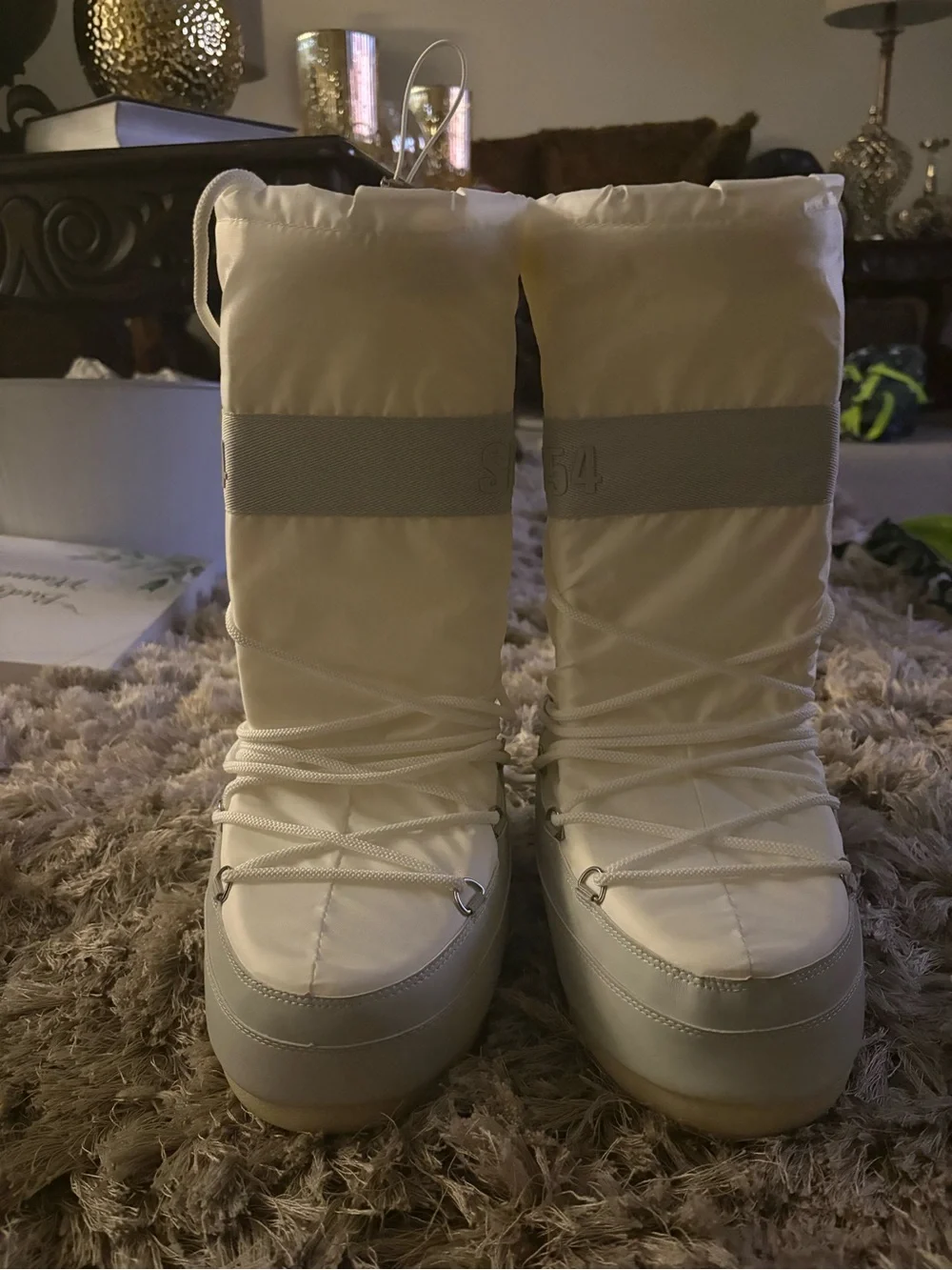 Sorel White and Light Gray Insulated Snow Boots